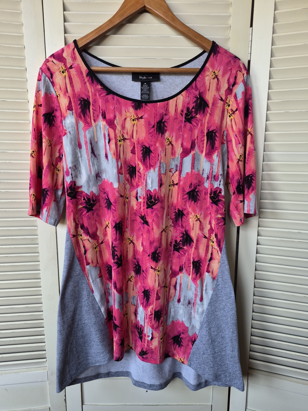 Style & Co. Pink Floral Scoop-Neck Women’s Top Size Medium